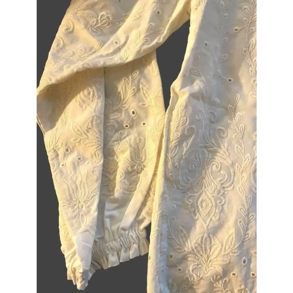 Size M White Cotton Women's Cactus + Pearl Embroidered Peasant Top - Picture 5 of 9